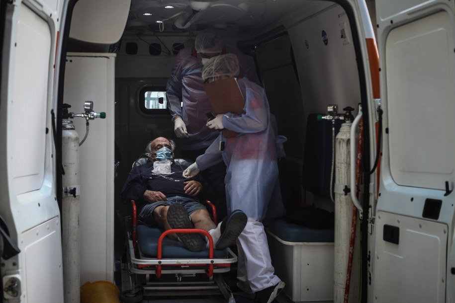 Co wiemy o indyjskiej odmianie koronawirusa?