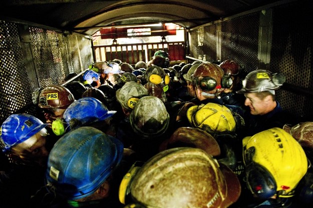 Górnicy o pracy na kopalni i przyszłości branży. Badanie Kantar Public