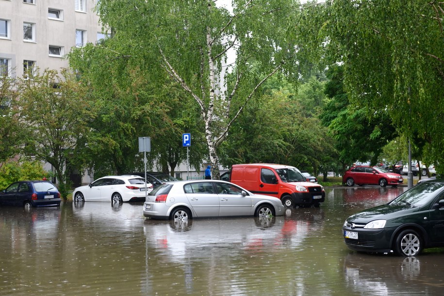 Opolskie: Uwaga na nawałnice! Możliwe podtopienia