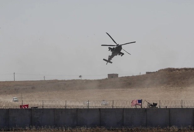 Stany Zjednoczone przeprowadziły naloty na cele w Iraku i Syrii