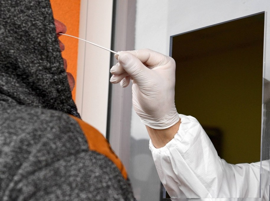 Koronawirus w Polsce: Trzy województwa bez nowych przypadków zakażeń