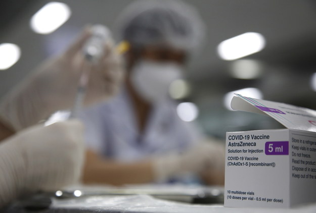 "DGP": Przymus szczepień dla medyków. Czy rząd się odważy?