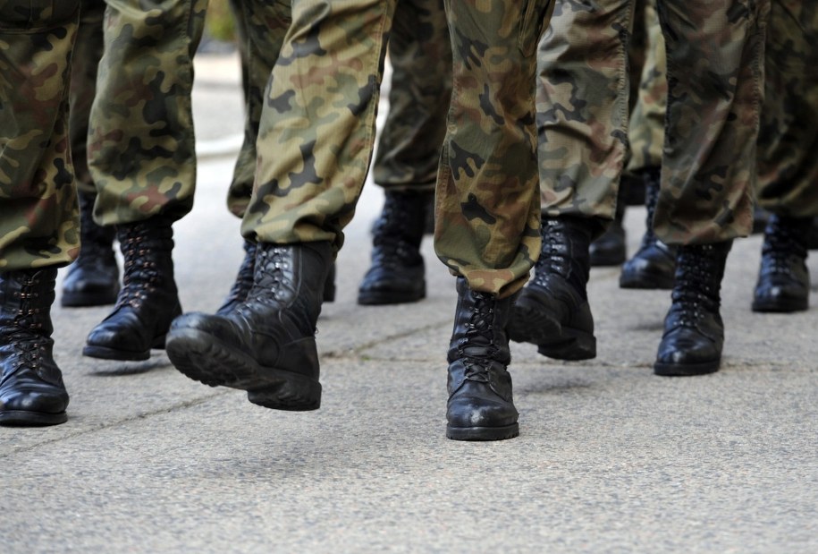 CBA zatrzymało ośmiu żołnierzy ws. łapówek za skierowania na misje zagraniczne