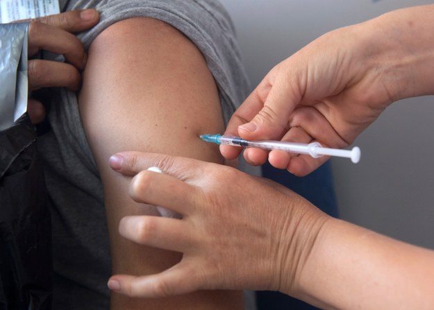 Obowiązkowe szczepienia przeciw Covid-19 dla pracowników szkół w Nowym Jorku