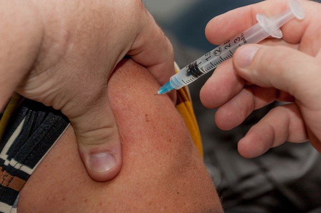 Wielka Brytania: Największy w historii program szczepień przeciwko grypie