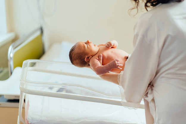 Epidemia RSV. W łódzkich szpitalach brakuje łóżek dla najmłodszych pacjentów