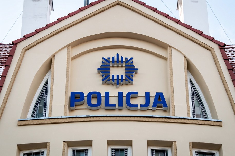 Protest pracowników cywilnych policji. Domagają się podwyżek