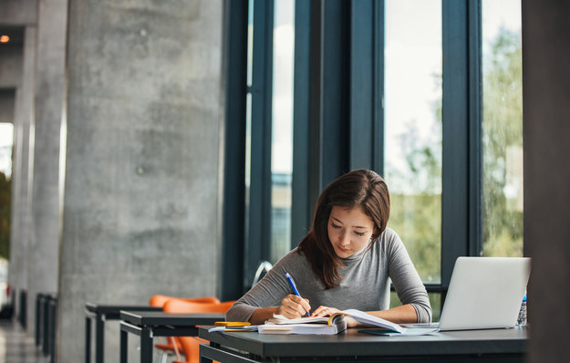 Podkarpackie uczelnie tracą studentów. Jakie są przyczyny?