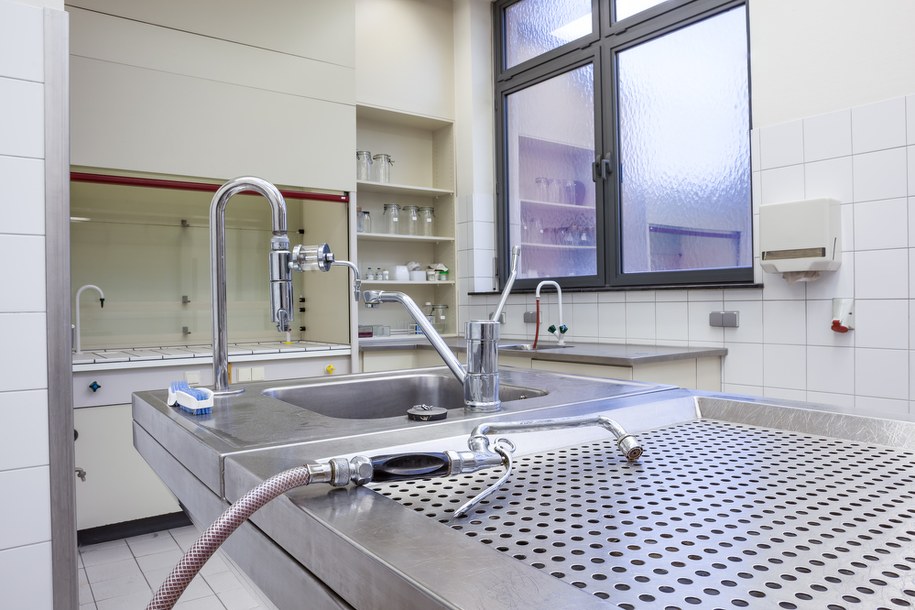 Zmarł nagle w domu. Ustalono przyczynę śmierci anestezjologa ze szpitala w Wałbrzychu