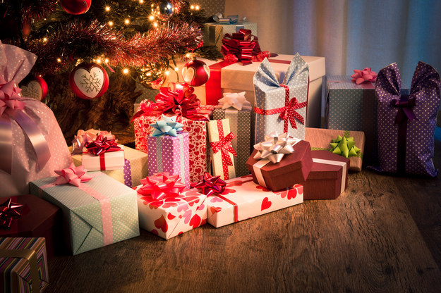 Ile w tym roku planujemy wydać na świąteczne prezenty?