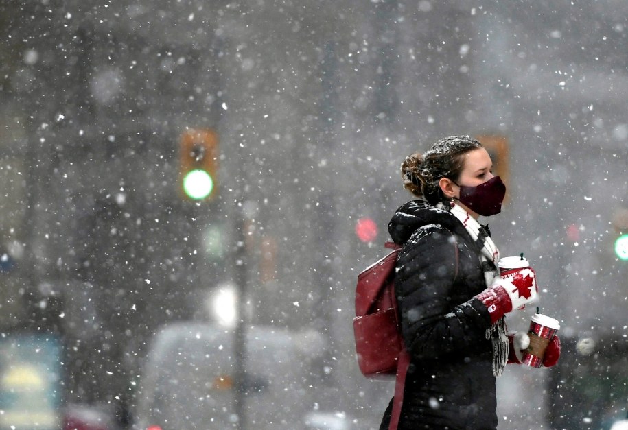 Nawet 20 cm śniegu. IMGW wydało ostrzeżenie przed intensywnymi opadami