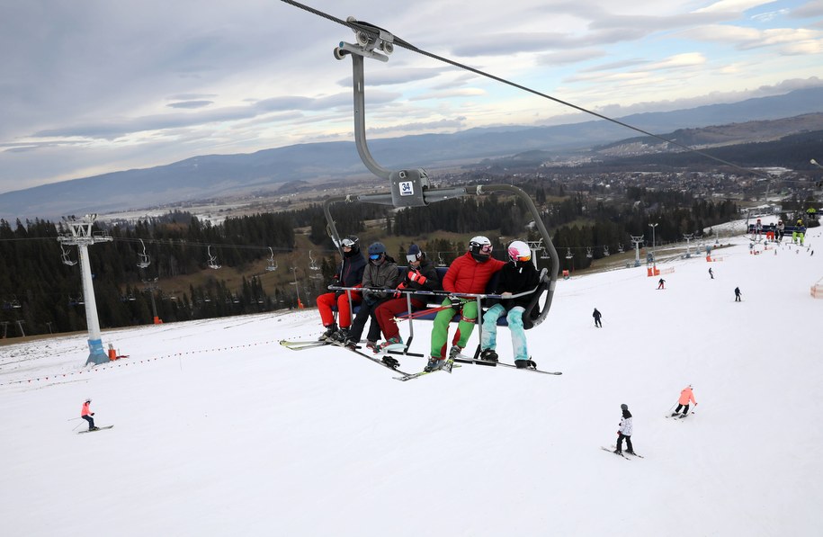 Będzie zmiana terminu ferii zimowych? Jest komentarz ministerstwa