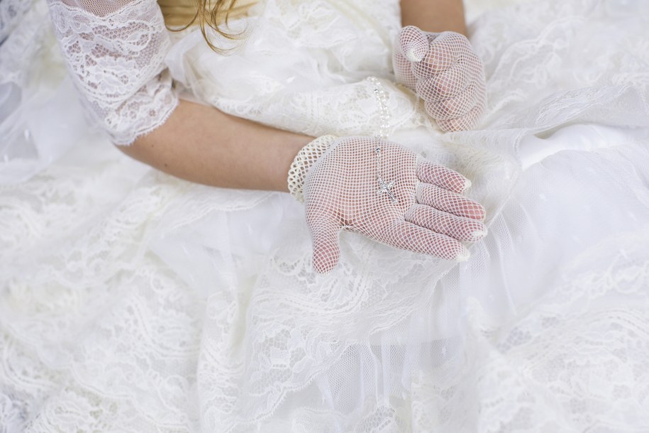 ​Pierwsza komunia święta 2022. Ile dać do koperty?