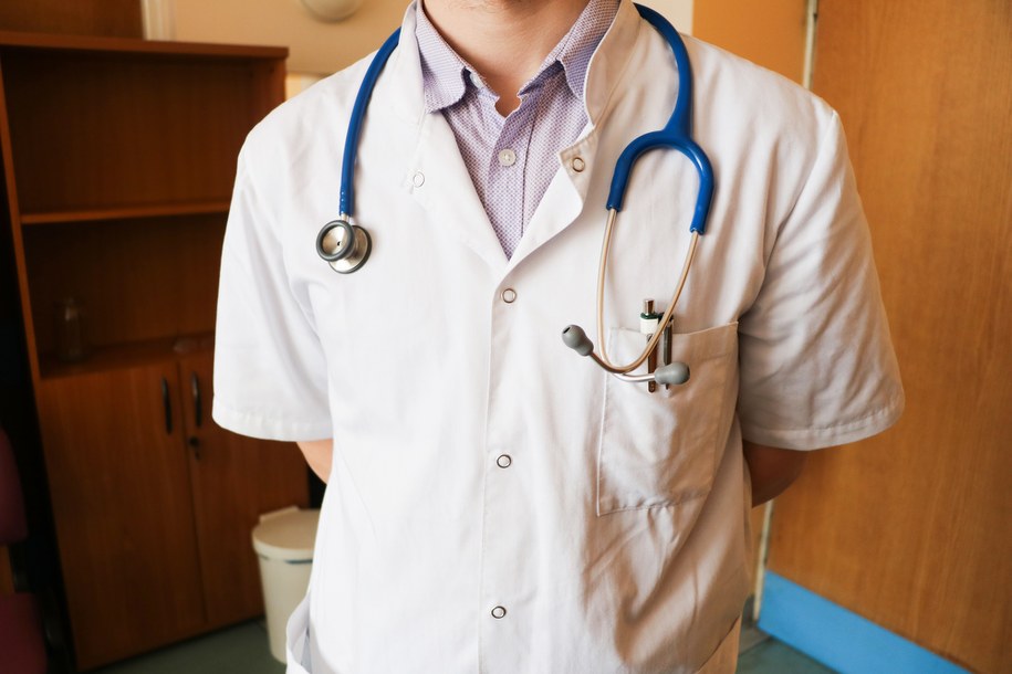 ​Gdzie i jak szukać pomocy medycznej w czasie świąt? NFZ przypomina