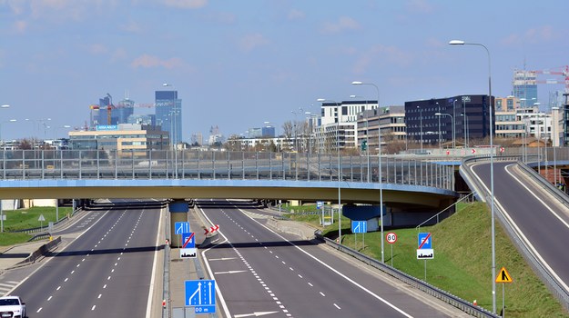 ​Warszawa: Radni chcą naziemnych przejść na rondzie Waszyngtona i na Targowej