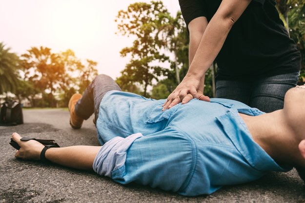 Pierwsza pomoc. Rząd zapowiada obowiązkowe kursy dla szkół średnich