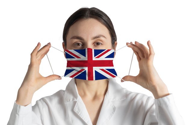 Koronawirus w Wielkiej Brytanii: Pół miliona nowych zakażeń w tydzień