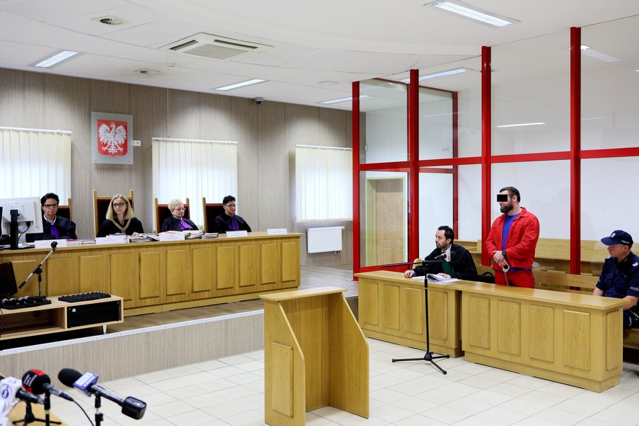 Rybnik: Rozpoczął się proces w sprawie zabójstwa policjanta