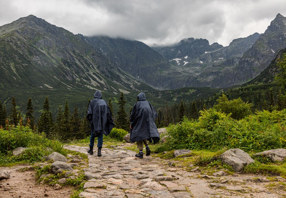 Tatry: Załamanie pogody. Zimno, a na szczytach śnieg