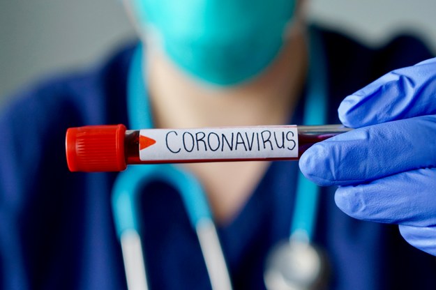 Koronawirus w Polsce. Prognoza naukowców na jesień