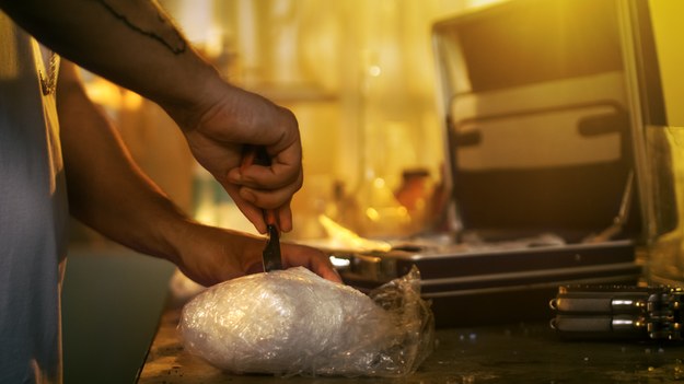 31-letni diler narkotyków wpadł w trakcie rutynowej kontroli policyjnej