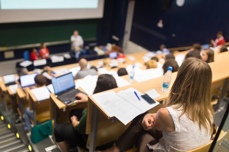 Mieszkanie w akademiku i pierwsze wykłady. Licealiści poznają przedsmak studenckiego życia