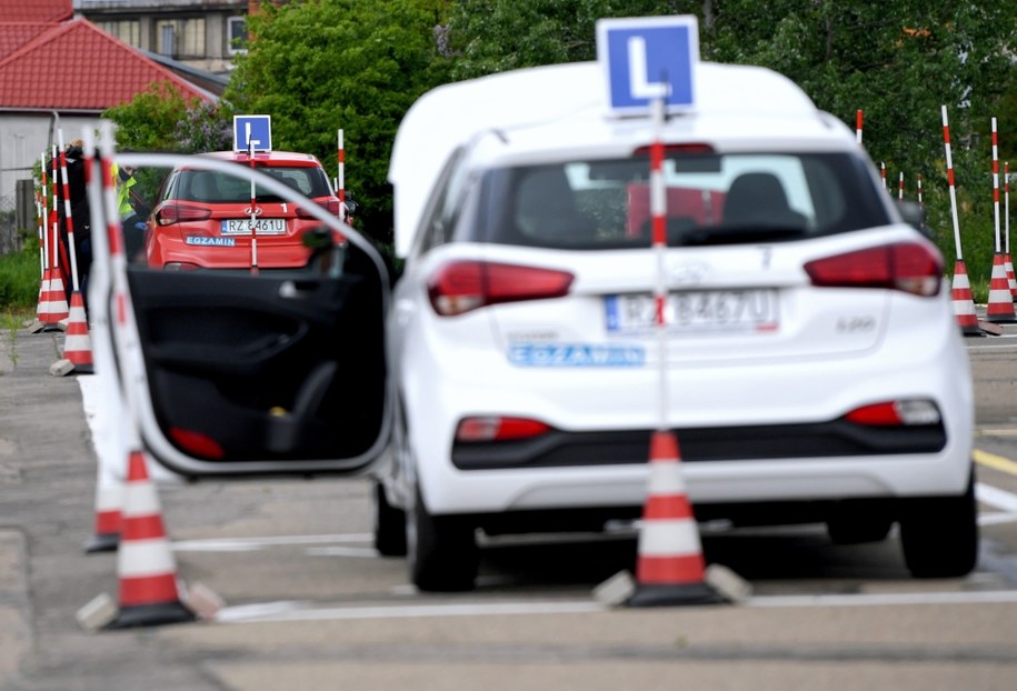 Egzaminatorzy z WORD-ów stawiają rządowi ultimatum. Grożą strajkiem generalnym