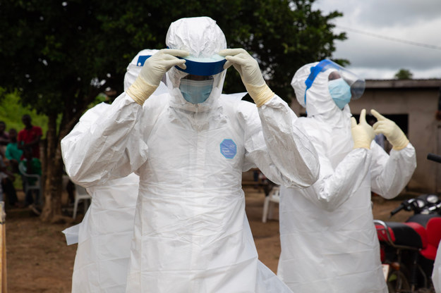 Przypadki eboli w stolicy Ugandy. Mieszkańcy są przerażeni