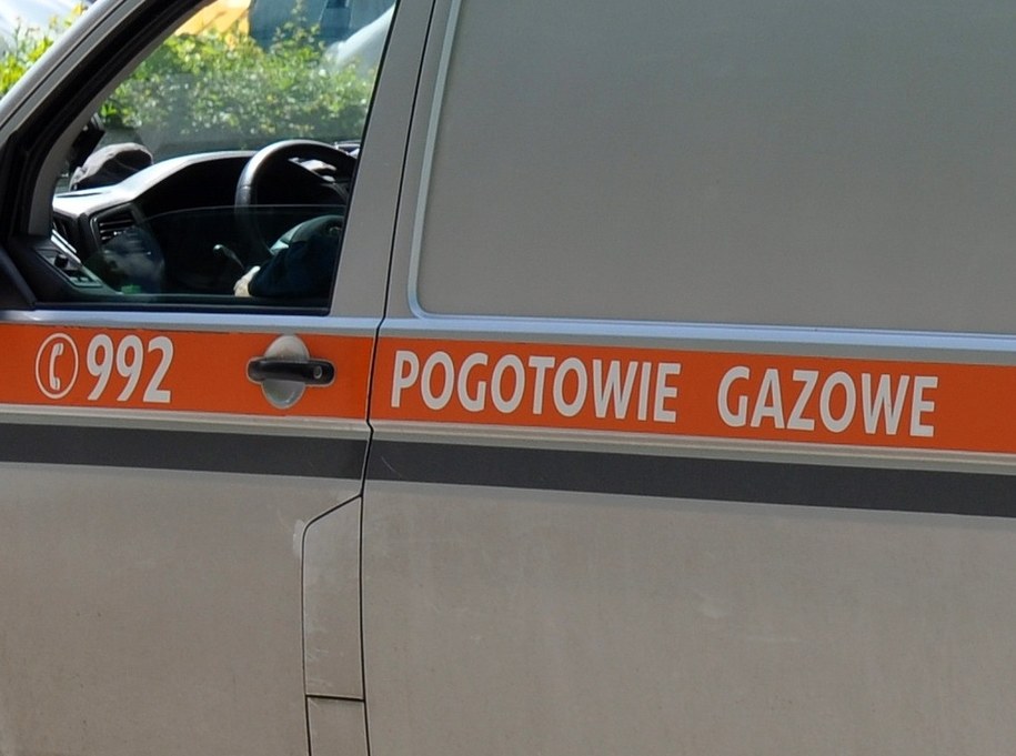 Ewakuacja ratusza w warszawskich Bielanach