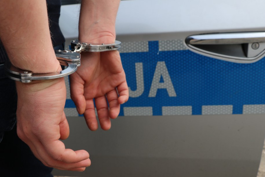 Oszukali Skarb Państwa na 50 mln zł. Wśród zatrzymanych adwokat