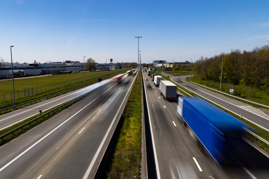 Kradli samochody w Niemczech i w Polsce. 37 osób stanie przed sądem