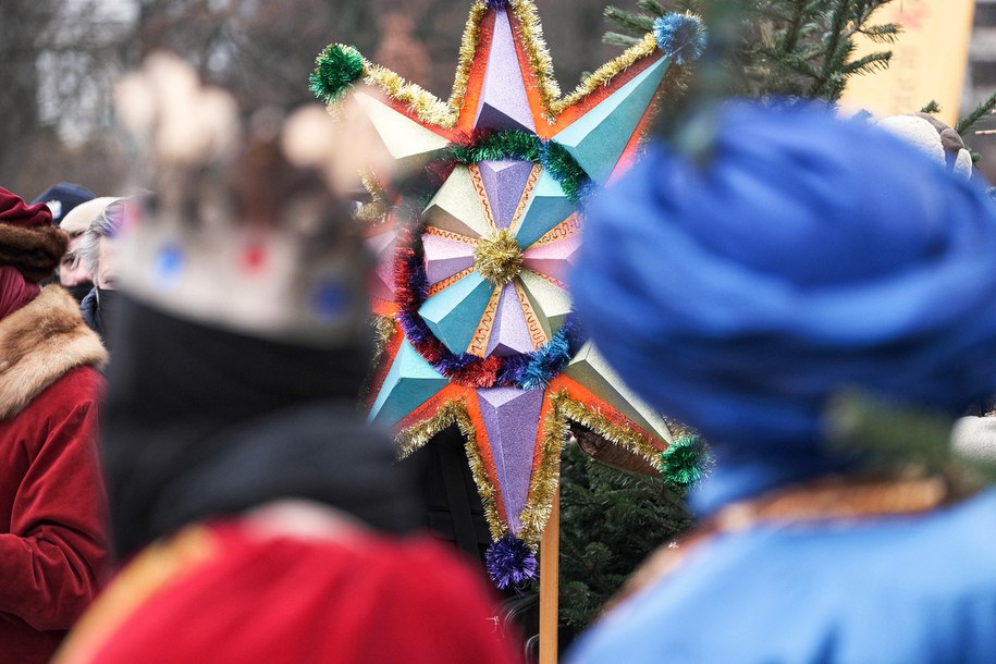 Trzej królowie konno poprowadzą w piątek orszak