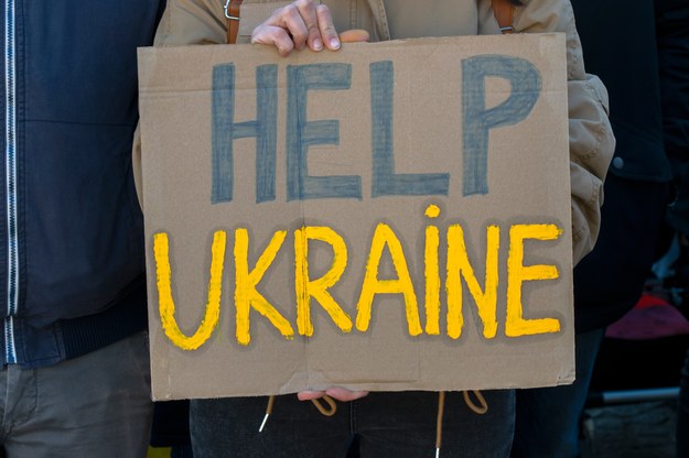 Zbiórka puszek i wosku do świec dla ukraińskich żołnierzy