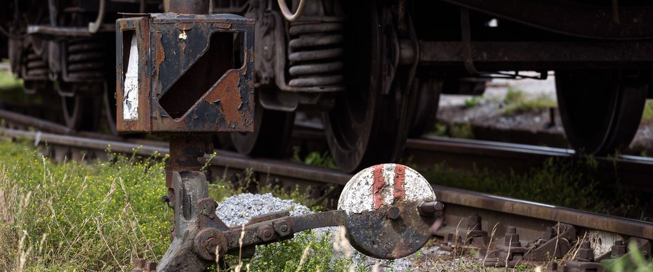 ​Kradł elementy lokomotywy. Drabina, której użył też była kradziona