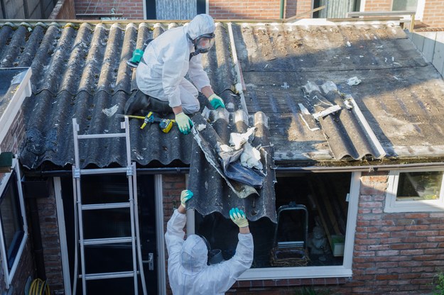 Poznań: Miasto zapłaci za usunięcie azbestu z nieruchomości