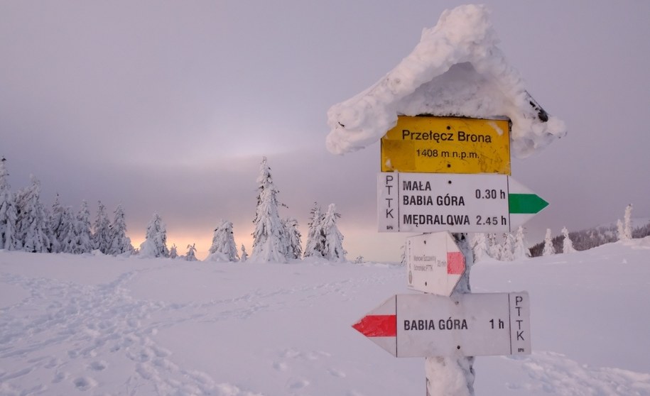 Lawinowa "trójka" w Beskidach. Niebezpiecznie na Babiej Górze