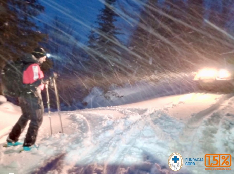 Ratownicy sprowadzili dwóch turystów z Babiej Góry