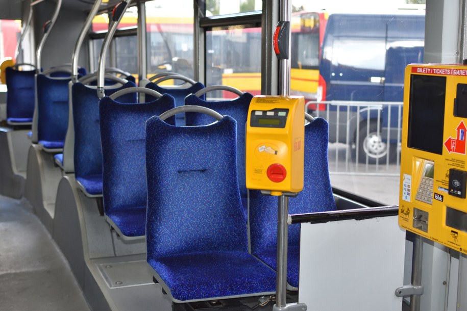 W nocy będą problemy z kupnem biletów m.in w autobusach