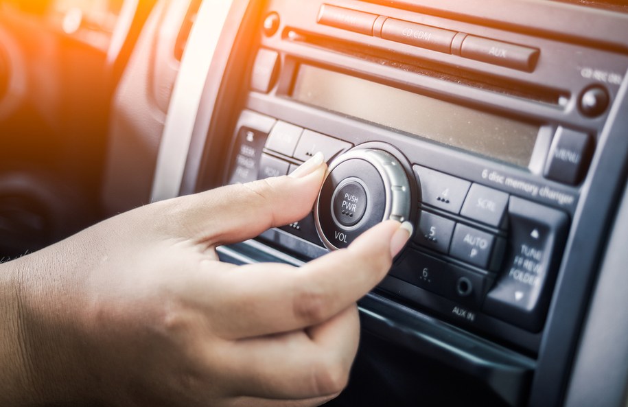 Rosjanie usłyszeli w radiu alarm przeciwlotniczy. Sprawka hakerów?