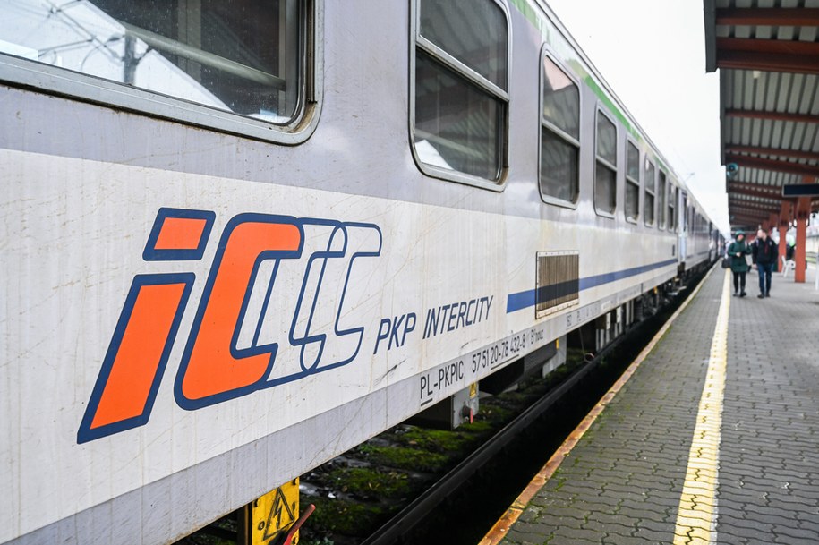 Ceny biletów PKP Intercity od 1 marca wracają do poziomu sprzed podwyżki