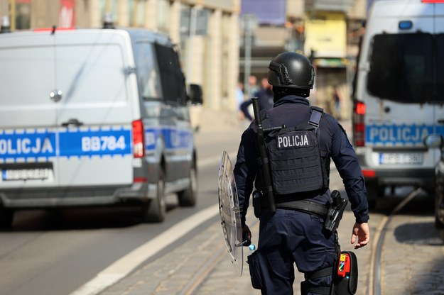 Jechali na "ustawkę" i wpadli. Skontrolowano 9 samochodów