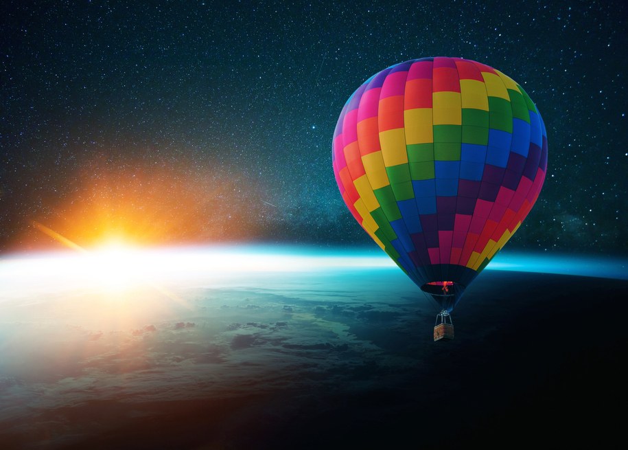 3 godziny w kosmosie, do tego wykwintny posiłek. Nowy kosmiczny projekt