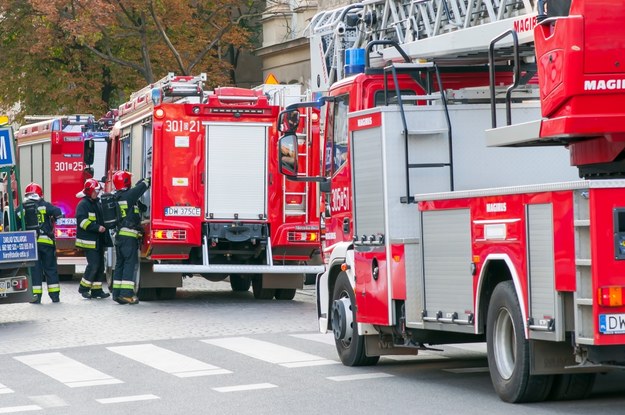 Śmiertelny wypadek w Strykowie. 60-latka wpadła do szamba