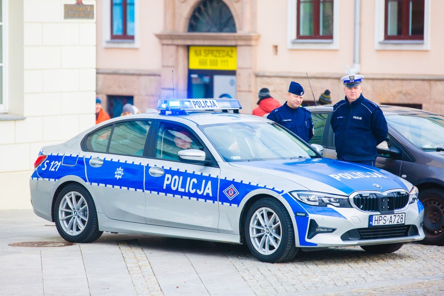 Potrącił kobietę w ciąży na pasach i uciekł. Jest już w rękach policji