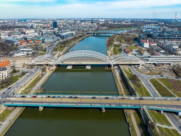 Kładka z Grzegórzek na Zabłocie gotowa