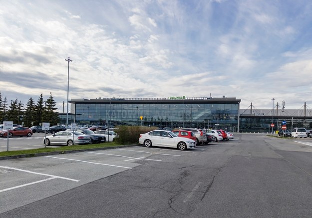 Lotnisko Katowice rozpoczęło budowę nowego parkingu
