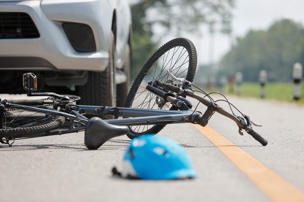 70-letni rowerzysta zginął potrącony przez samochód