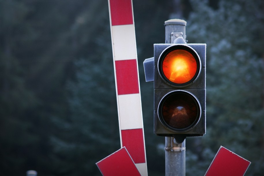 ​Przebudowa skrzyżowania Warszawskiej i Borowej. Na przejeździe kolejowym będą rogatki