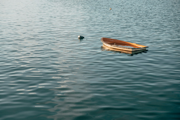 Tragedia na jeziorze Bujackim. Zginął 55-letni mężczyzna