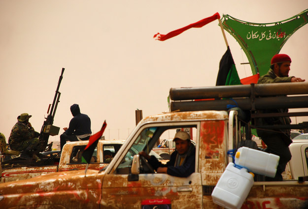 Starcia grup zbrojnych w Libii. Zginęło 55 osób